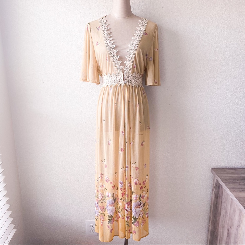L.I.F.E Yellow Floral Kimono - Picture 3 of 12